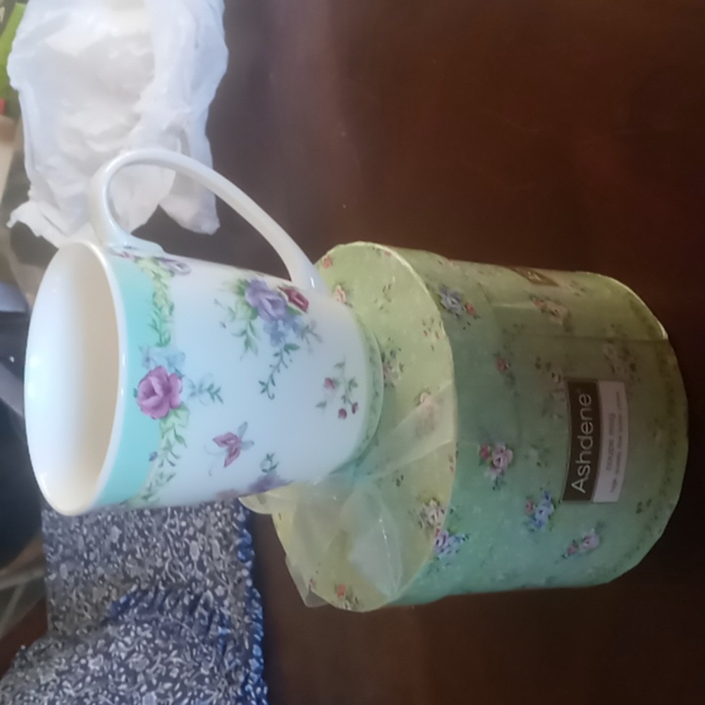 Ashdene the Kensington Collection bone china cup